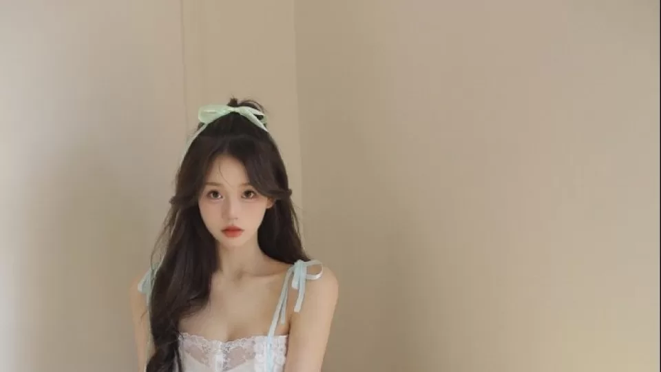 51、顶级3D动漫与51原创自拍视频在线观看:原创《这束花没有植物学名字》播放预览封面